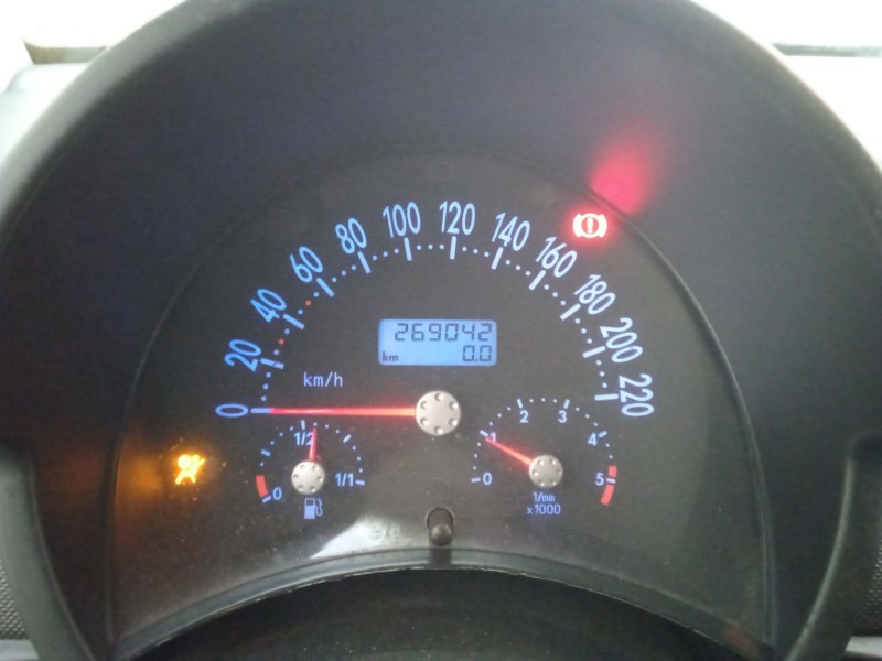 volkswagen new beetle (9c1, 1c1) del año 1999