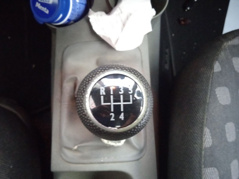 volkswagen new beetle (9c1, 1c1) del año 1999