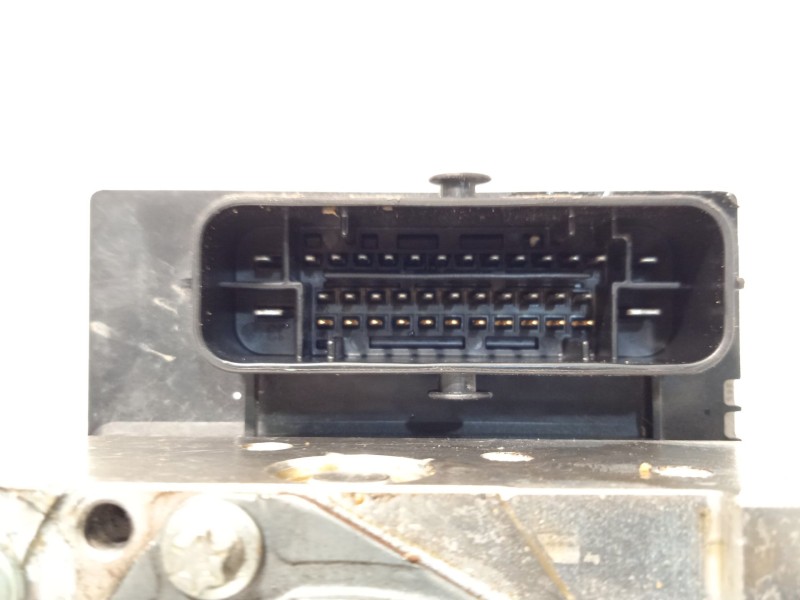 Recambio de abs para peugeot 5008 (0u_, 0e_) 1.6 hdi referencia OEM IAM 9664532380 9666848380 0265280879
