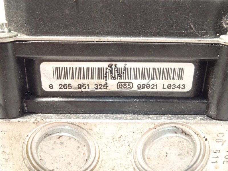 Recambio de abs para peugeot 5008 (0u_, 0e_) 1.6 hdi referencia OEM IAM 9664532380 9666848380 0265280879