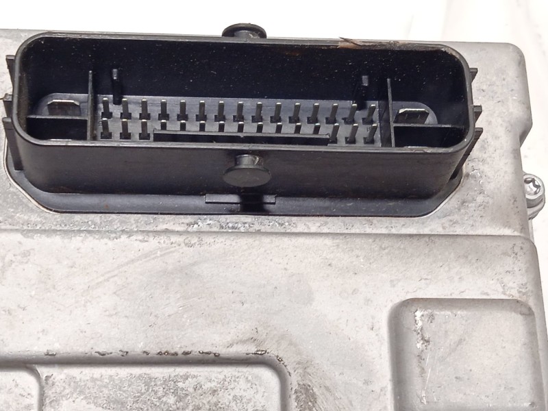 Recambio de abs para hyundai kona (os, ose, osi) 1.6 gdi hybrid referencia OEM IAM 58500CM110 2106251097 CM58500011