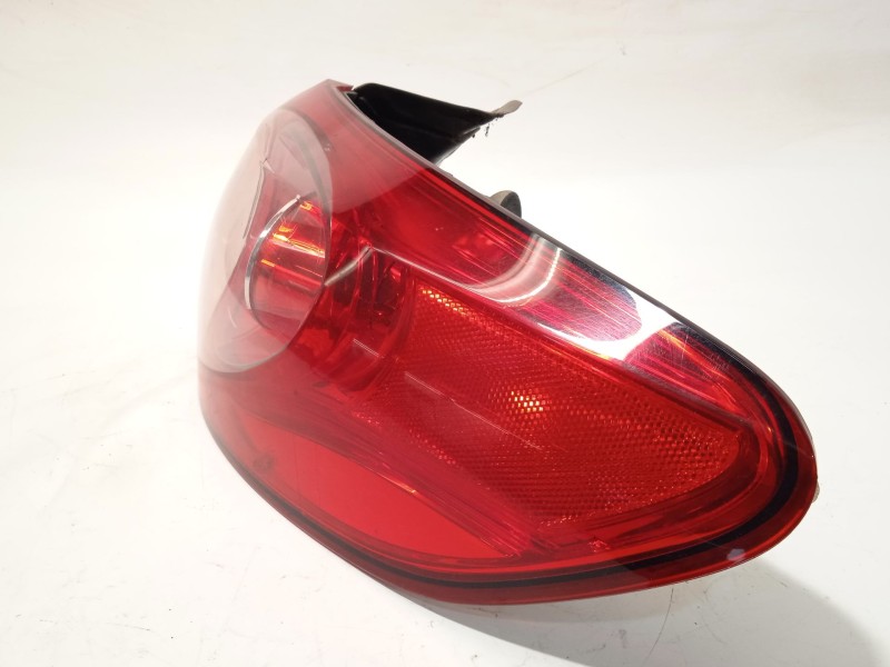 Recambio de piloto trasero derecho para volkswagen passat cc b6 (357) 2.0 tdi referencia OEM IAM 3C8945096D  