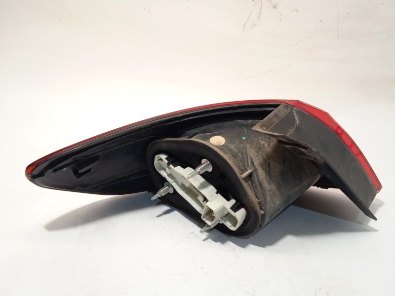 Recambio de piloto trasero derecho para volkswagen passat cc b6 (357) 2.0 tdi referencia OEM IAM 3C8945096D  