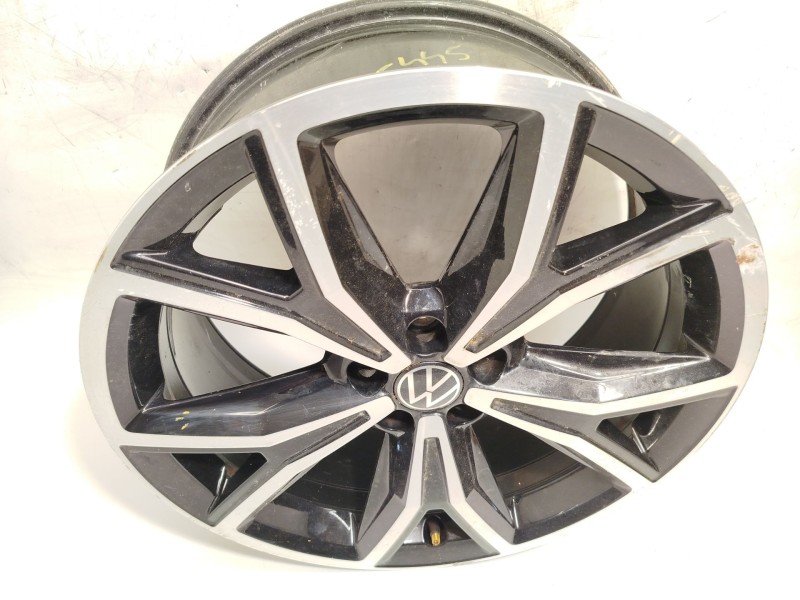 Recambio de llanta para volkswagen t-cross (c11, d31) 1.0 tsi referencia OEM IAM 2GM601025F 2GM601025FFZZ 