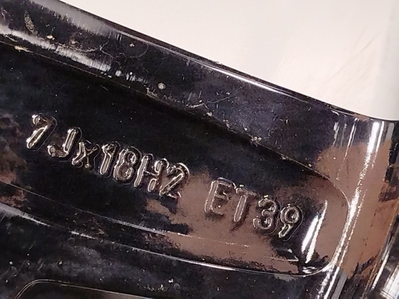 Recambio de llanta para volkswagen t-cross (c11, d31) 1.0 tsi referencia OEM IAM 2GM601025F 2GM601025FFZZ 