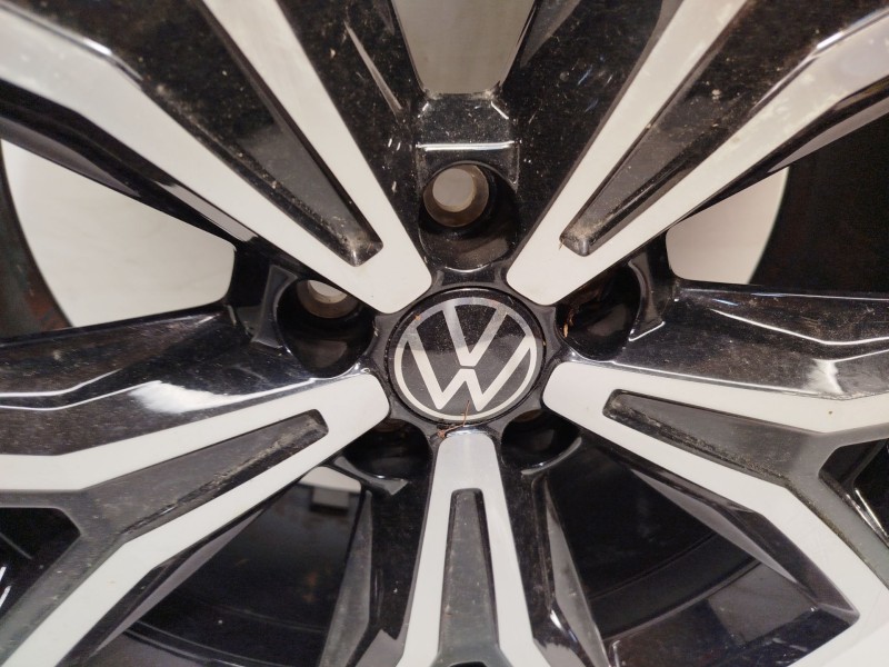 Recambio de llanta para volkswagen t-cross (c11, d31) 1.0 tsi referencia OEM IAM 2GM601025F 2GM601025FFZZ 