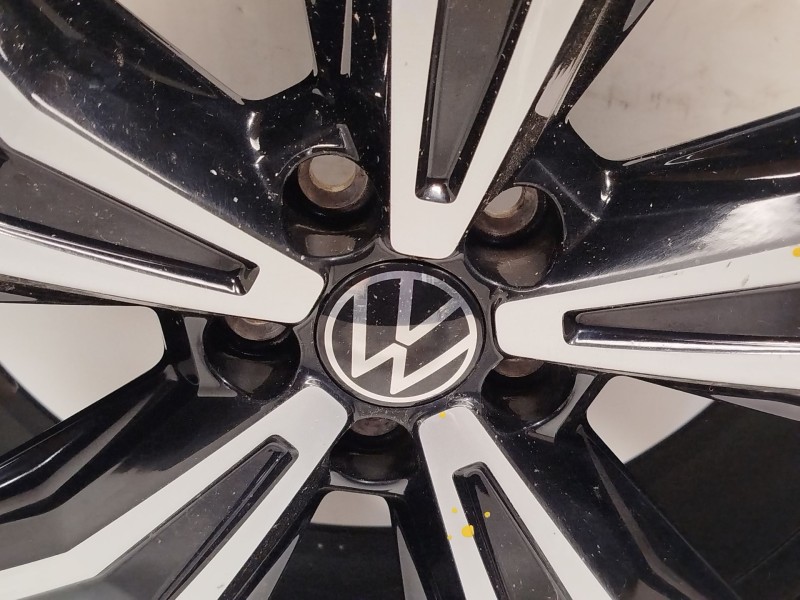 Recambio de llanta para volkswagen t-cross (c11, d31) 1.0 tsi referencia OEM IAM 2GM601025F 2GM601025FFZZ 