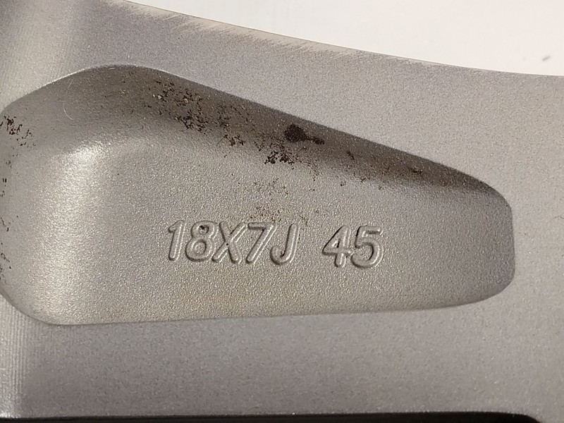 Recambio de llanta para mazda cx-30 (dm) skyactiv-x m hybrid referencia OEM IAM 9965787080  