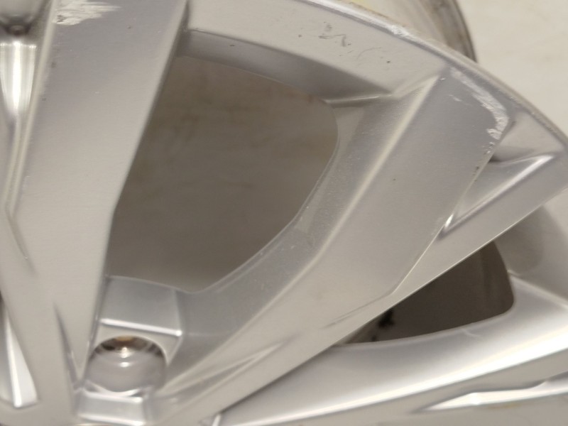 Recambio de llanta para volkswagen tiguan (ad1, ax1) 1.4 tsi referencia OEM IAM 5NA601025 5NA6010258Z8 