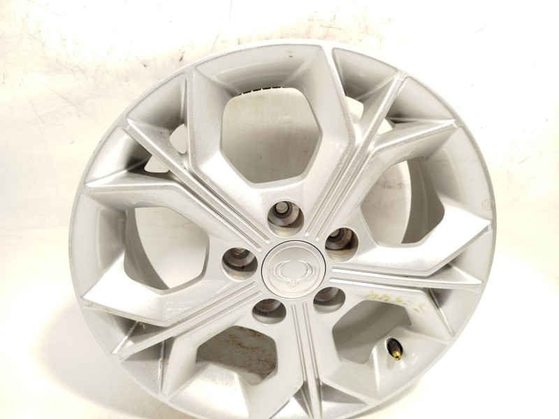 Recambio de llanta para ssangyong tivoli 1.2 referencia OEM IAM 4173035120  