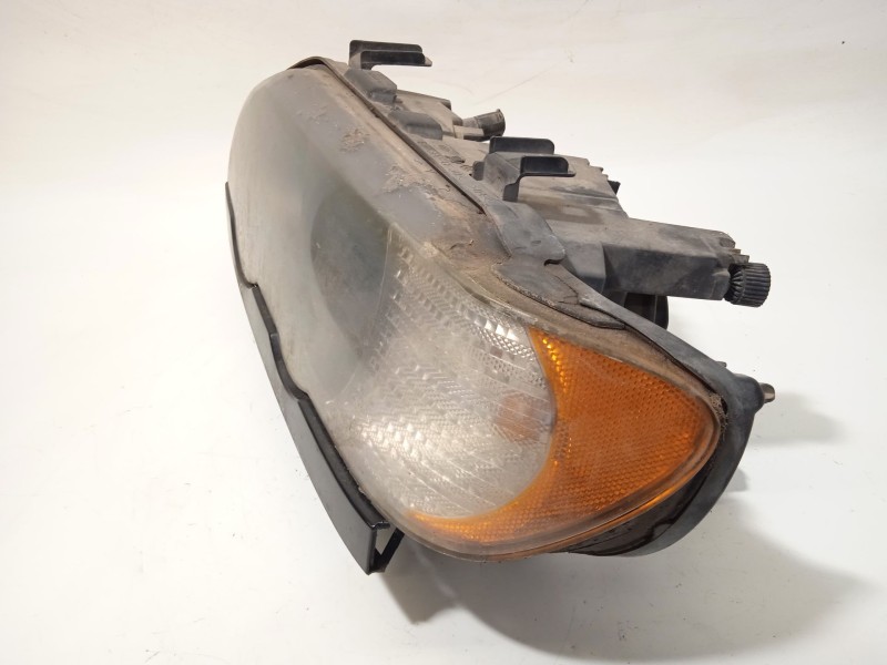 Recambio de faro izquierdo para bmw x5 (e53) 3.0 d referencia OEM IAM 63126930205  