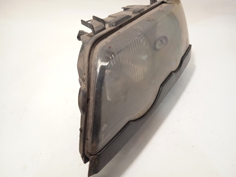 Recambio de faro izquierdo para bmw x5 (e53) 3.0 d referencia OEM IAM 63126930205  
