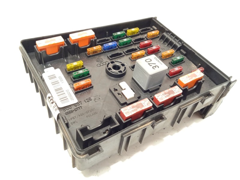Recambio de caja reles / fusibles para volkswagen passat cc b6 (357) 2.0 tdi referencia OEM IAM 3C0937125  