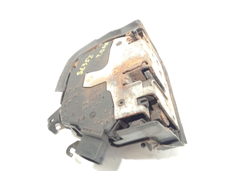 Recambio de cerradura puerta trasera derecha para bmw x5 (e53) 3.0 d referencia OEM IAM 8402602 51228402602 