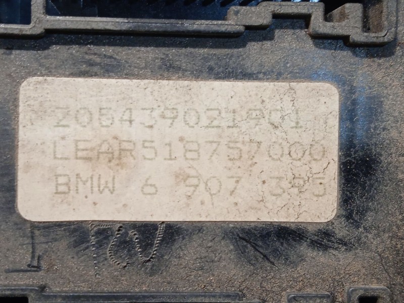 Recambio de caja reles / fusibles para bmw x5 (e53) 3.0 d referencia OEM IAM 6907395 61136907395 