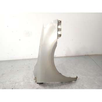 ALETA DELANTERA DERECHA 5381105040 