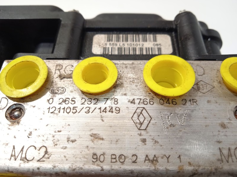 Recambio de abs para dacia sandero ambiance referencia OEM IAM 476604621R 0265801018 0265232718