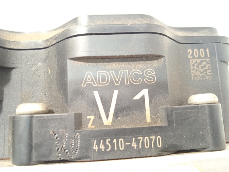 Recambio de abs para toyota c-hr (_x1_) 1.8 hybrid (zyx10_, zyx11_) referencia OEM IAM 4451047070 11304041030 