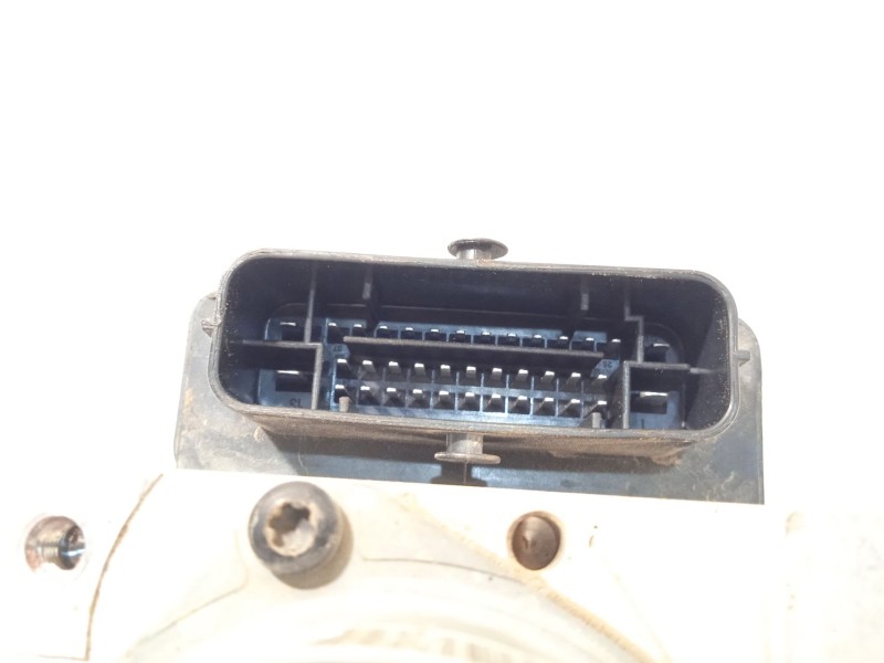 Recambio de abs para kia cee´d drive referencia OEM IAM 58920A2230 6158945200 A258920800