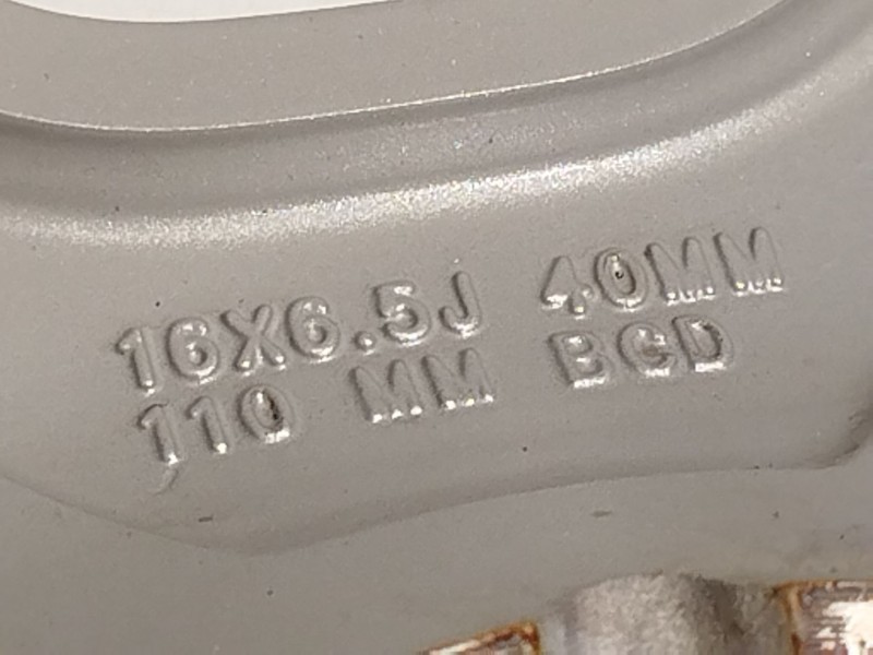 Recambio de llanta para jeep compass (mp, m6, mv, m7) 1.4 multiair referencia OEM IAM 5VC24TRMAA  