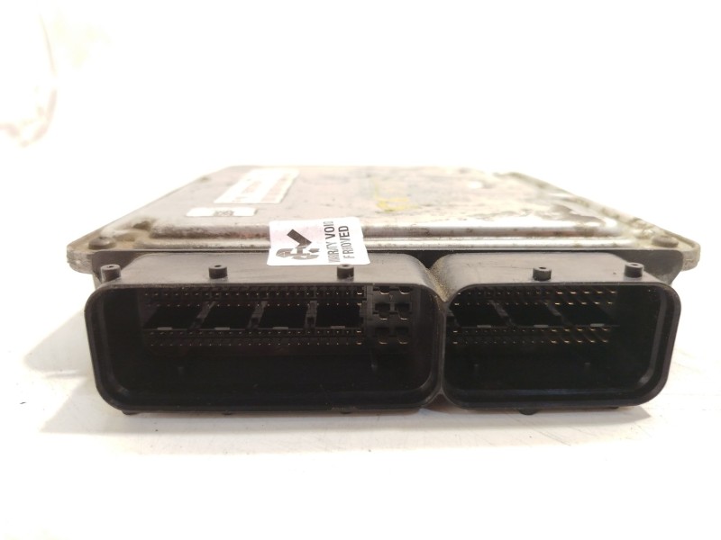 Recambio de centralita motor uce para dodge avenger 2.0 referencia OEM IAM P05033700AF K05033700AF 0281014265