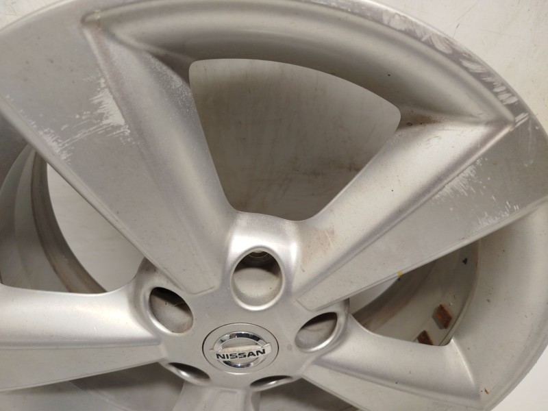 Recambio de llanta para nissan qashqai i (j10, nj10) 2.0 referencia OEM IAM D0300JD110  