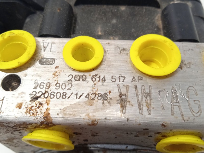 Recambio de abs para seat arona style referencia OEM IAM 2Q0614517AP 0265956685 269902