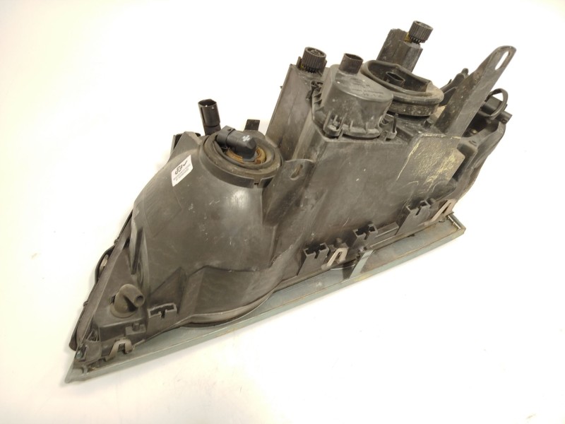 Recambio de faro derecho para bmw x5 (e53) 3.0 d referencia OEM IAM 63126930206  