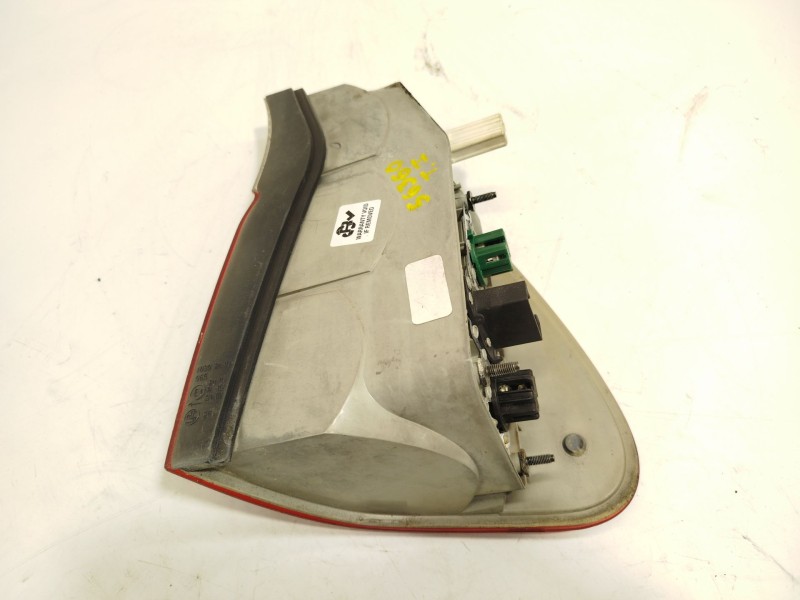 Recambio de piloto trasero izquierdo para bmw x5 (e53) 3.0 d referencia OEM IAM 63217158387  