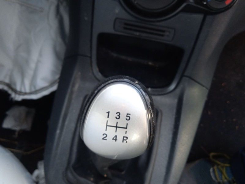 ford fiesta vi (cb1, ccn) del año 2009