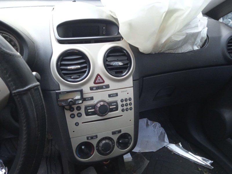 opel corsa d (s07) del año 2008