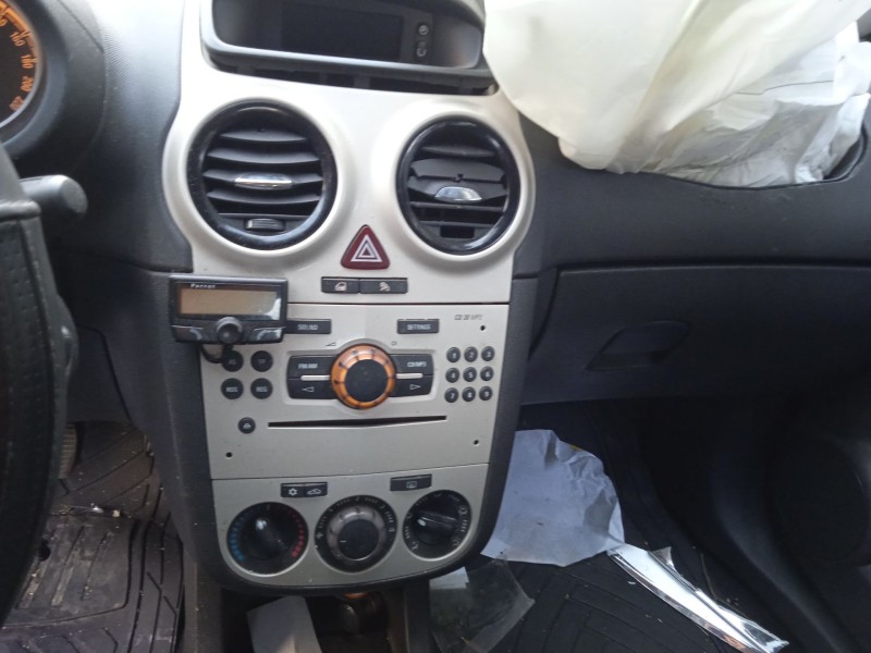 opel corsa d (s07) del año 2008
