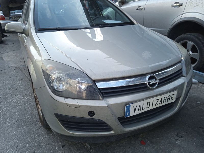 opel astra h (a04) del año 2005