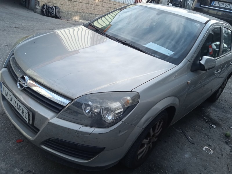 opel astra h (a04) del año 2005