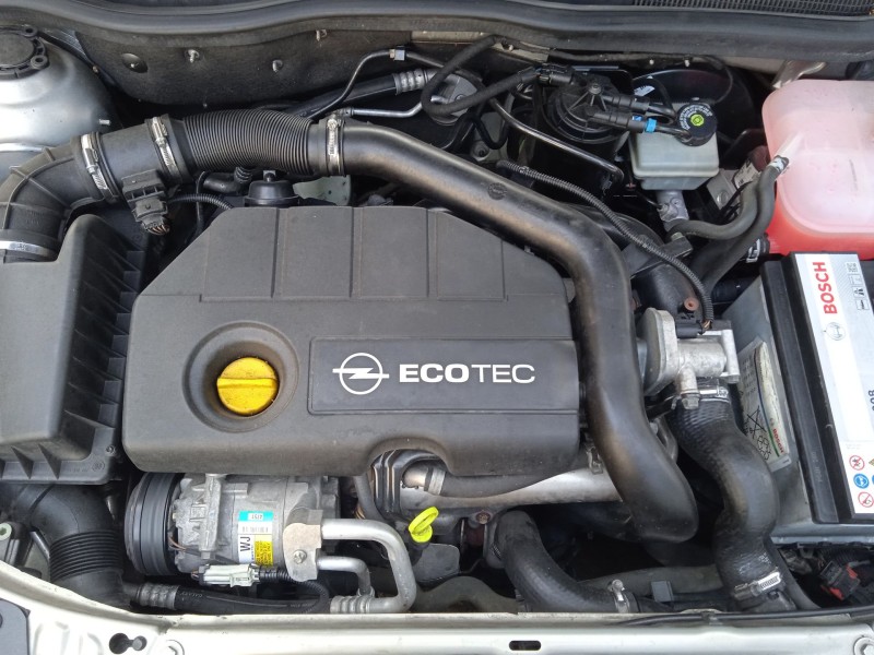 opel astra h (a04) del año 2005