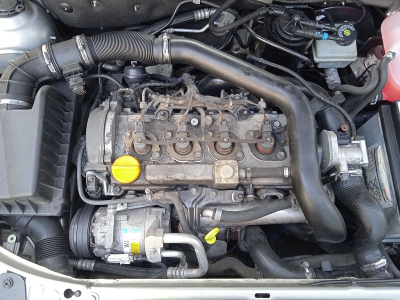 opel astra h (a04) del año 2005