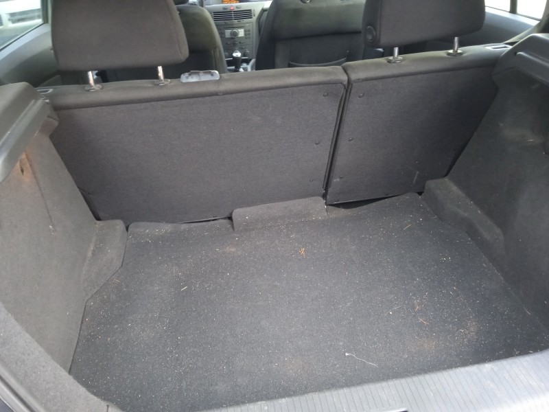 opel astra h (a04) del año 2005