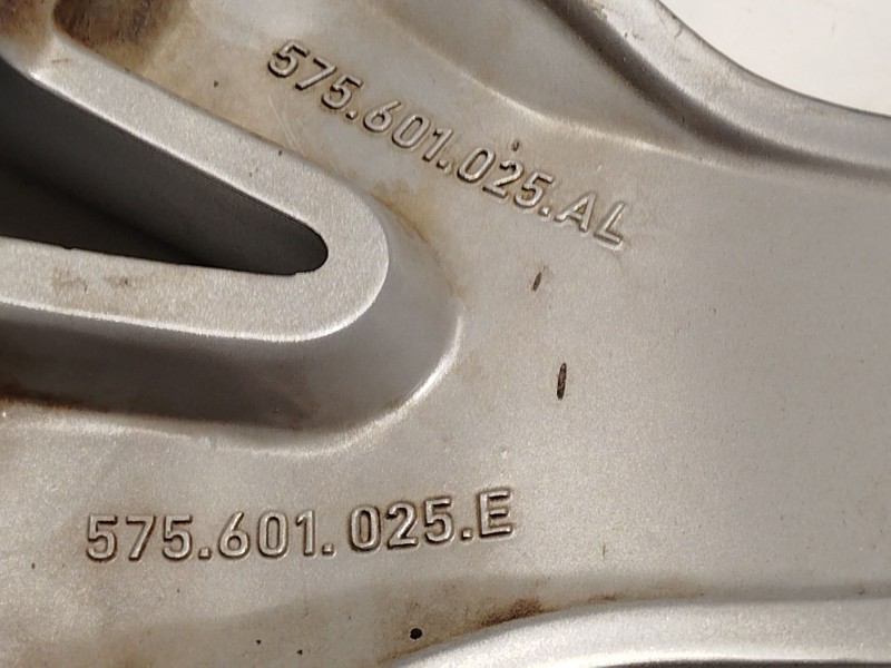 Recambio de llanta para seat ateca (kh7, khp) 1.5 tsi referencia OEM IAM 575601025AC 575601025AC8Z8 