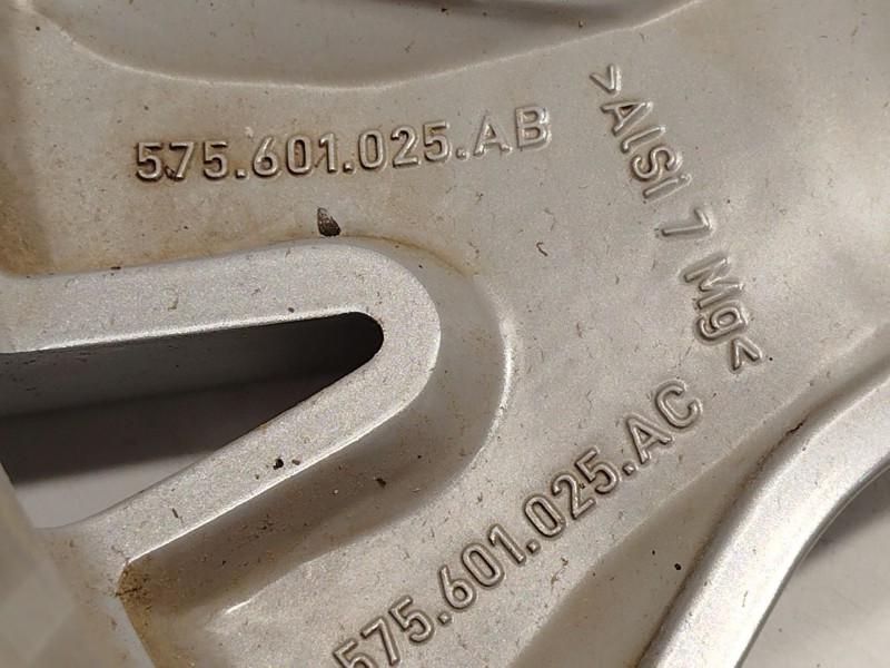 Recambio de llanta para seat ateca (kh7, khp) 1.5 tsi referencia OEM IAM 575601025AC 575601025AC8Z8 