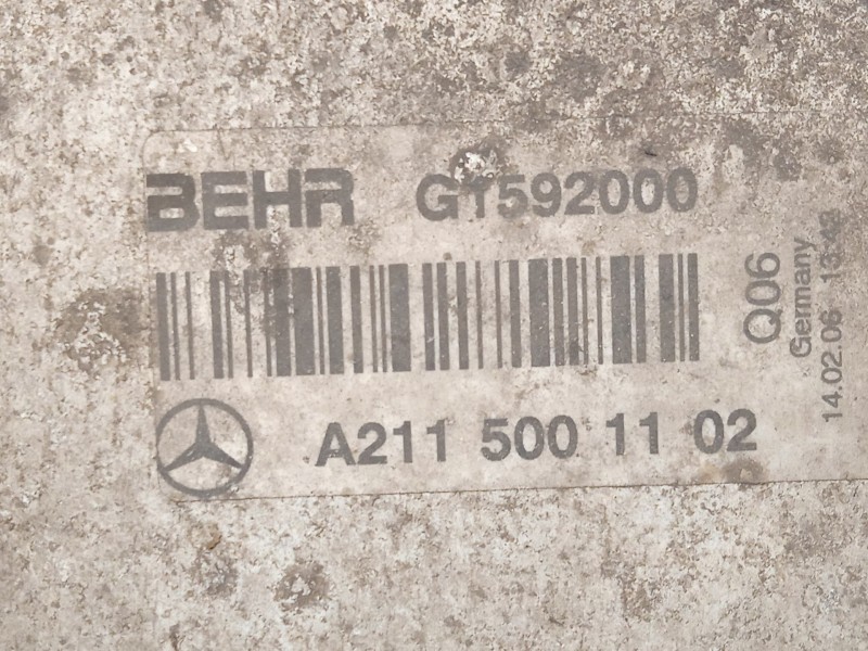 Recambio de intercooler para mercedes-benz clase e (w211) e 280 cdi (211.020) referencia OEM IAM A2115001102  