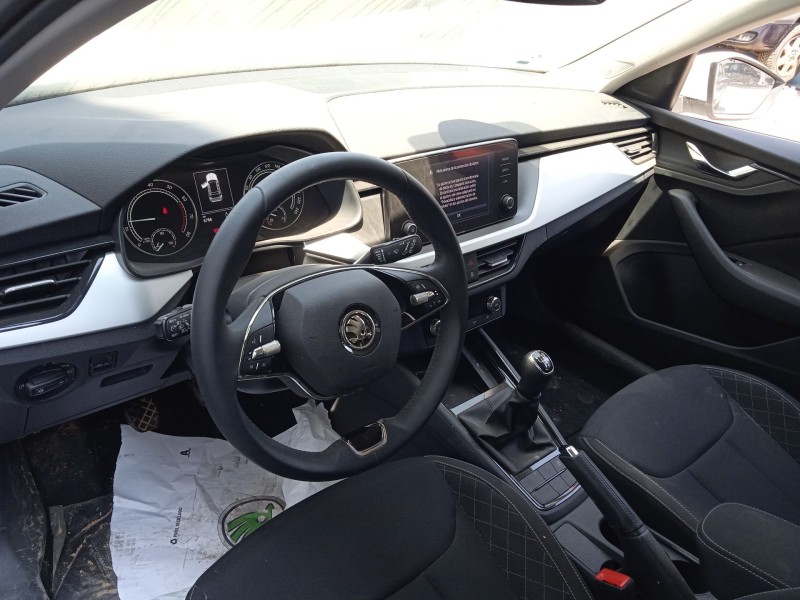 skoda kamiq (nw4) del año 2024