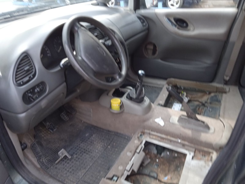 ford galaxy i (wgr) del año 1999