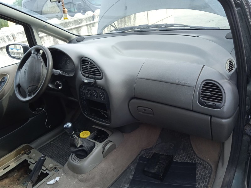 ford galaxy i (wgr) del año 1999