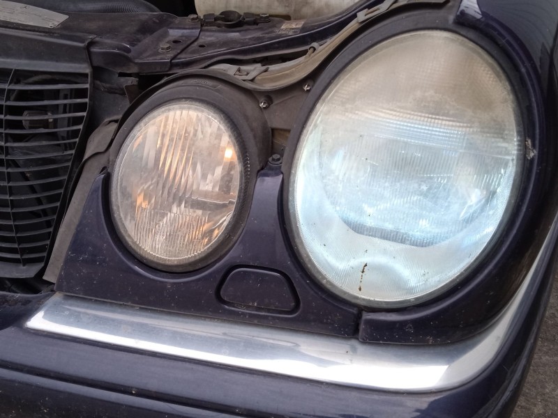 mercedes-benz clase e (w210) del año 1998