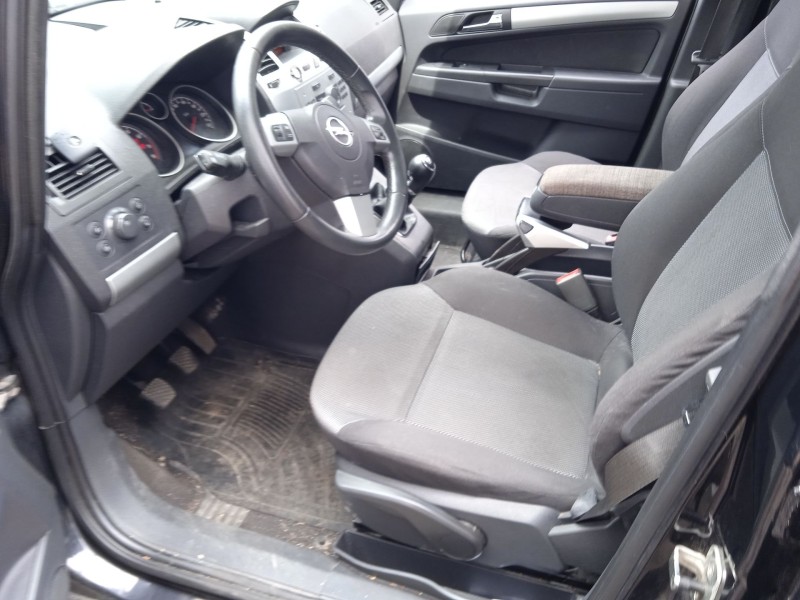 opel zafira / zafira family b (a05) del año 2009