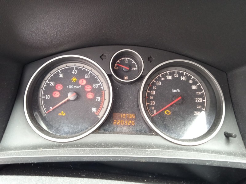 opel zafira / zafira family b (a05) del año 2009