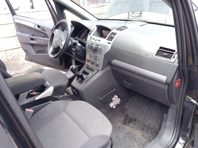 opel zafira / zafira family b (a05) del año 2009