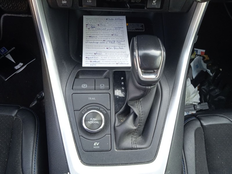 toyota rav 4 v (_a5_, _h5_) del año 2020