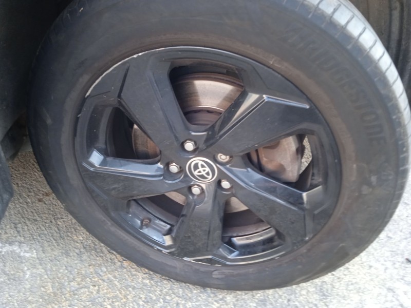 toyota rav 4 v (_a5_, _h5_) del año 2020