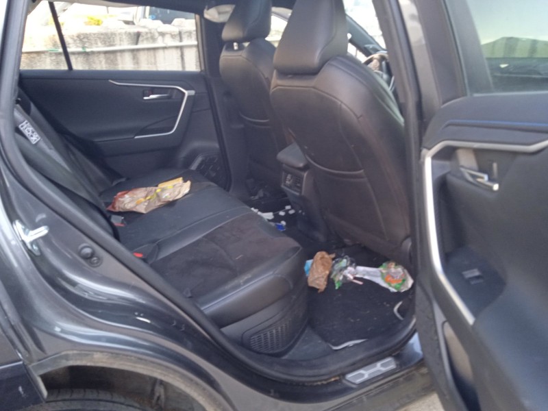 toyota rav 4 v (_a5_, _h5_) del año 2020